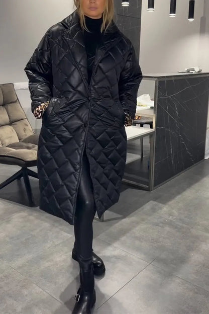 Kendall | Eleganter, figurschmeichelnder Wintermantel – Warm ohne aufzutragen, mit Leopard-Futter
